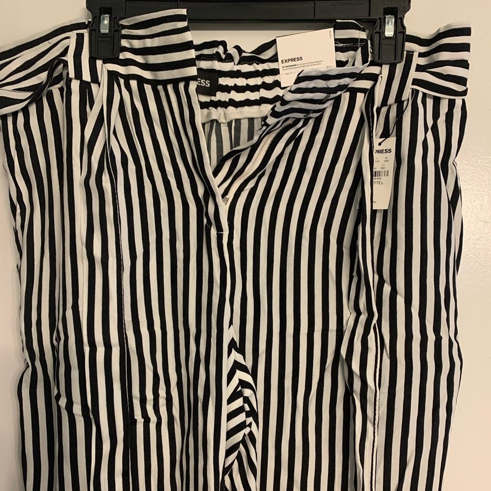 Express Wide Leg High Rise